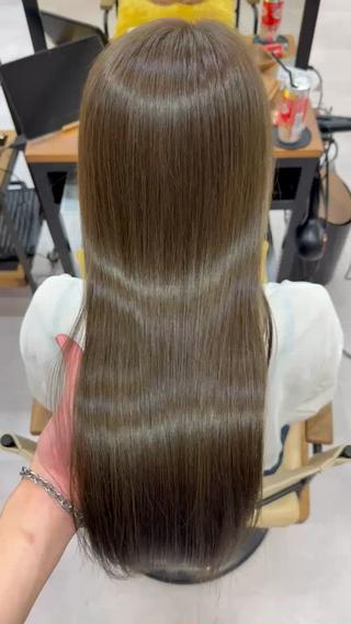 ロング レイヤー/ハイトーン /新宿/佐藤巧己✨のヘアスタイル