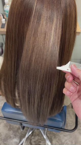 髪質改善は任せてください

おさまりの良い髪は人生変えますよ
︎朝のスタイリング大変じゃないですか？
︎膨らんでおさまり悪くなってないですか？
︎過去に矯正失敗されたことありますか？
︎髪のダメージで髪質改善できないと思ってませんか？
︎シャキーンってなると思ってませんか？
・
まずはご相談下さい♪思ってる以上に楽になれると思いますよ
・
他にもデザインカラー系も承ってます
ご質問でも気軽に連絡下さいね(^^)v 