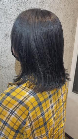 髪質改善は任せてください

おさまりの良い髪は人生変えますよ
︎朝のスタイリング大変じゃないですか？
︎膨らんでおさまり悪くなってないですか？
︎過去に矯正失敗されたことありますか？
︎髪のダメージで髪質改善できないと思ってませんか？
︎シャキーンってなると思ってませんか？
・
まずはご相談下さい♪思ってる以上に楽になれると思いますよ
・
他にもデザインカラー系も承ってます
ご質問でも気軽に連絡下さいね(^^)v 