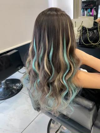 ダイヤモンド×特色×オーダーメイドエクステ

オーダーメイドご希望の方は料金の変動やご用意に時間かかる為、3日以上前にご相談、ご連絡下さい！ 