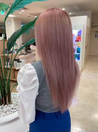ピンク
髪の状態や履歴に合わせて、透明感・発色・色持ちすべてをバランス良くコントロール
ブリーチだからこそ出せるやわらかい色味と、デザイン性のあるカラーをご提案しています
巻いてもストレートでも映えるように、ベースから計算して調整しています。
赤み・黄ばみが気になる方、初めてのデザインカラーも大歓迎です!
#ブリーチカラー #透明感カラー #銀座カラー #銀座ブリーチ #デザインカラー #ケアブリーチ #ホワイトベージュ #インナーカラー #バレイヤージュ #グレージュカラー #ブロンド #ベージュ #ミルクティーベージュ #インナーカラー #イヤリングカラー