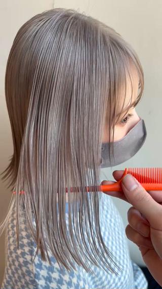 ミディアム カラー レイヤー専門家 ダブルカラー修のヘアスタイル