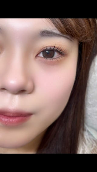 上下まつ毛パーマ
上下でまつ毛パーマをかけてあげることでデカ目効果抜群です