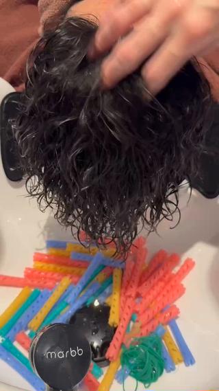 パーマ メンズ ウォーレントリコミ ニューヨーク所属・メンズパーマ特化 北爪のヘアスタイル