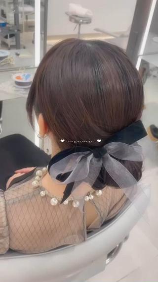 お呼ばれスタイル集

好きなスタイルがあればカウンセリング等でお使いください

【新宿駅/新宿三丁目駅】

結婚式参列、パーティーなどに
ヘアセット¥3,300

アクセサリー類はご持参お願いします

ご相談などは
Instagram→@mo0525niii 