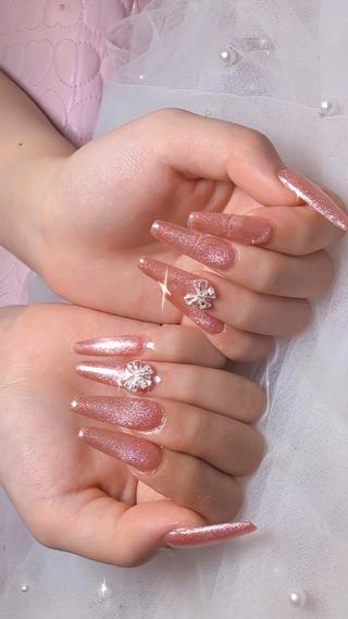 ネイル PINKY所属・PINKY♡ YUIのネイルデザイン