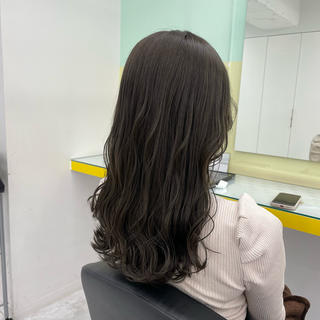 ロング カラー ヘアアレンジ ☁️縮毛矯正✖️ 透明感☁️りくのヘアスタイル