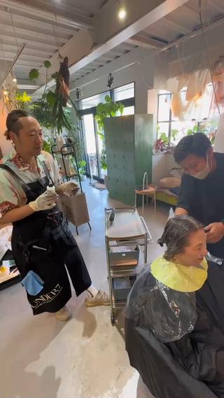 柔らかく縮毛矯正 