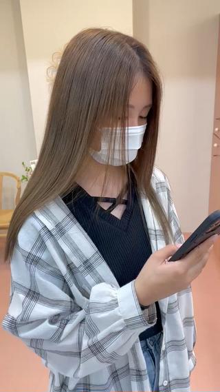 greige

気になるスタイルは保存・♡を押してカウンセリング時にお使いください！ 