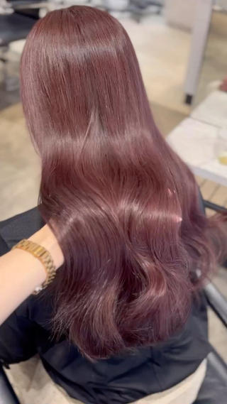 ロング カラー youres hair東新宿店所属・新宿⌇韓国風ヘア ⌇透明感カラーのヘアスタイル