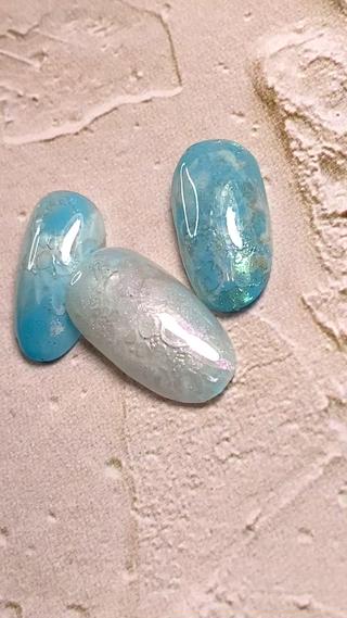 キラキラの気泡入り海ネイル
#キラキラ#海ネイル#夏ネイル 