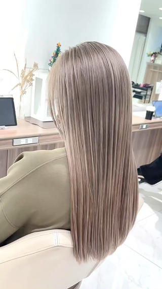 3回ブリーチ必勝なので2回に分けて施術させていただくう場合があります！ 