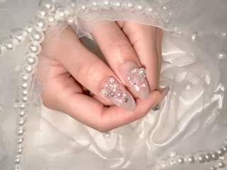 ネイル emuなんば HONOKAのネイルデザイン