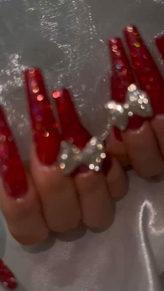 ネイル emuなんば HONOKAのネイルデザイン