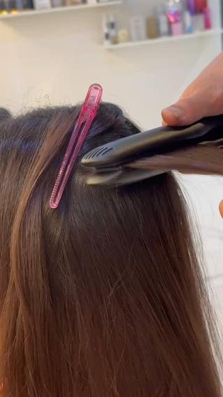 美髪酸性ストレートのbefore afterです 