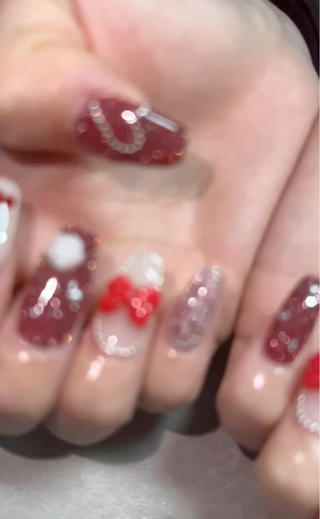 ネイル LAVISH nanamiのネイルデザイン