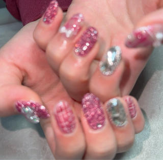 ネイル LAVISH nanamiのネイルデザイン