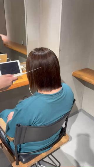 ショート パーマ aina🐱 カラー/ストレートのヘアスタイル