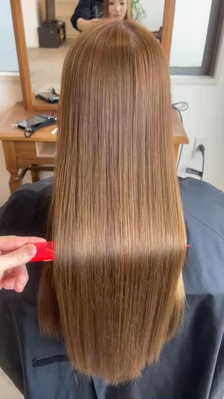 ロング カラー Che'ri所属・海外レイヤー/ レイヤーカット/和田のヘアスタイル