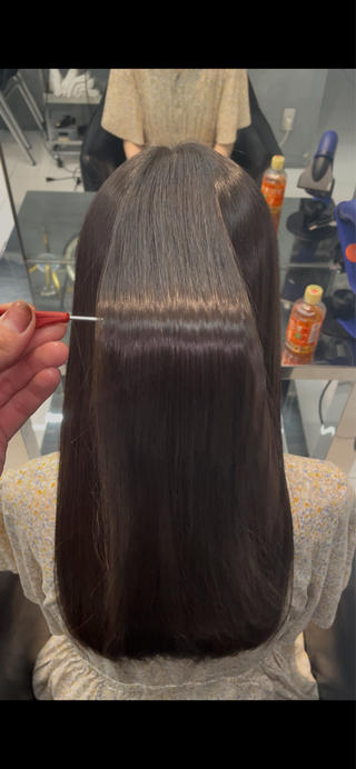 美髪矯正！METEOストレートです！
METEOの商材を使った最高品質の美髪矯正

通常の縮毛矯正よりも手触りは柔らかく、艶感が格別となってる美髪矯正です！ 