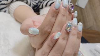 ネイル うる艶/透明感 Rirashaのネイルデザイン