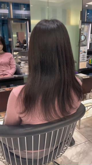 #銀座パーマ #銀座デジタルパーマ #銀座美容師 #韓国風パーマ #コテ巻き風パーマ #デジタルパーマ #パーマ美容師 #学割 #顔まわり縮毛強制 #小顔レイヤー #顔まわりレイヤー #くびれヘア #前髪カット #顔まわりカット #くびれカット #韓国ヘア #レイヤーカットロング #トリートメント #髪質改善 #ヨシンモリ  