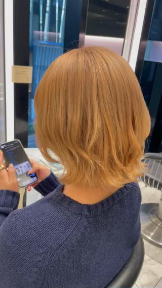 Wカラー　ハイトーンカラー　明るめベージュ　くびれボブ　TOKIOトリートメント　ブリーチカラー 