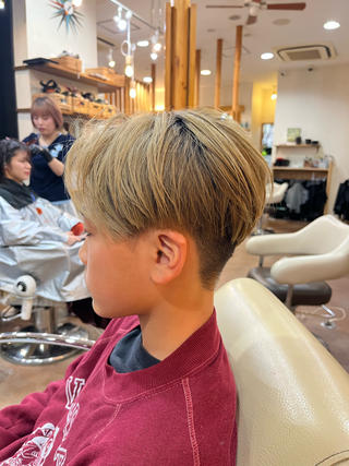 ショート メンズ キッズ ROOF 用賀所属・しみず ちかえのヘアスタイル
