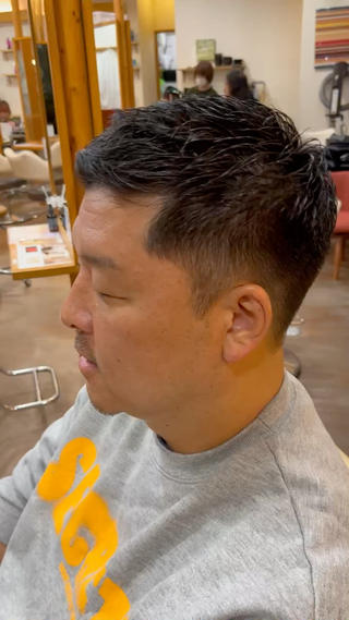ショート メンズ ROOF 用賀所属・しみず ちかえのヘアスタイル