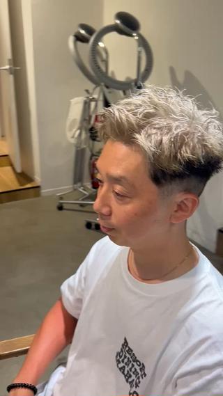 メンズ tote. 成瀬晃のヘアスタイル