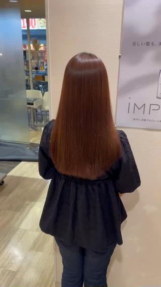 乾かすだけで叶う美髪です
縮毛矯正はお任せください