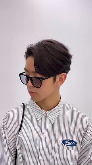 グレージュカラー 