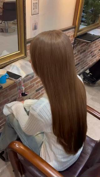 ロング カラー 越冨　レイヤー/ 顔周り特化/髪質改善のヘアスタイル