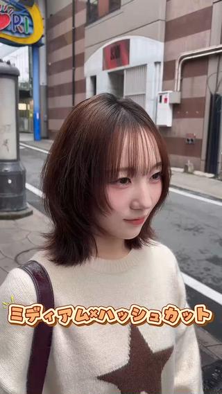 ミディアム カラー 越冨 晃平のヘアスタイル