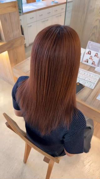 これから暑くなり汗や湿気でうねる方、梅雨前に髪の毛をサラサラにしたい方ストレートを当てて美髪を目指しましょう！️ 