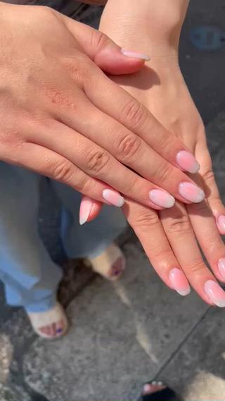 フレンチ＋チークネイル＋消費税で¥7,700 