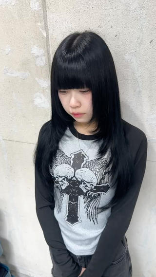 エクステをつけてレイヤーカットも可能です 