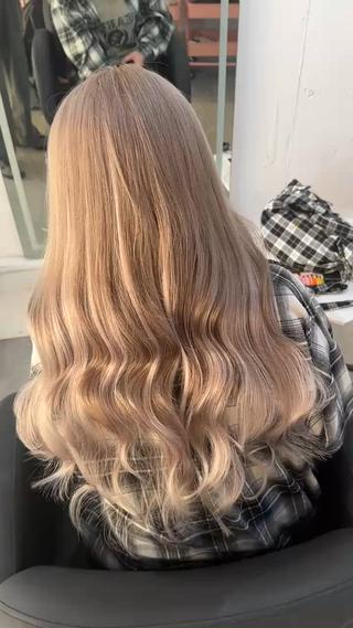 カラー&エクステでバレイヤージュstyle 