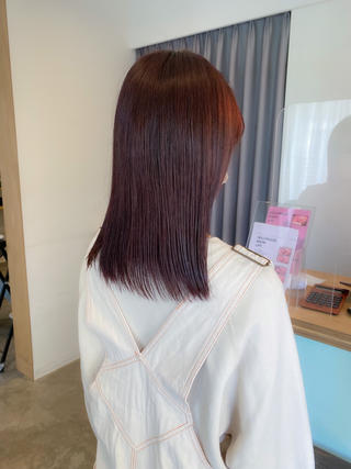 rose red／ブリーチなし／明るさ6トーン

暗めローズレッド
艶と透明感が溢れ出る春カラー 