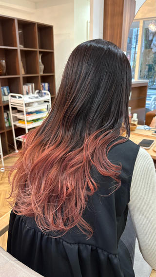 ロング カラー HaKUmaison ノエ／久屋大通 高岳のヘアスタイル