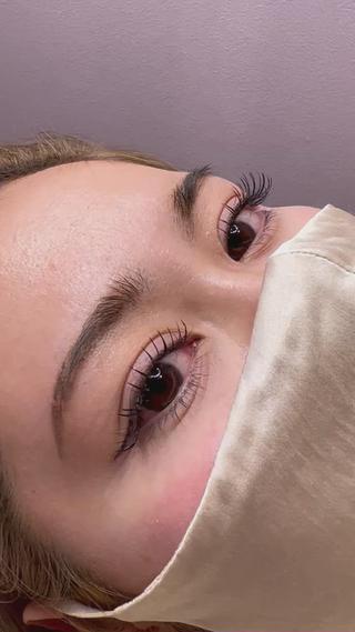 マツエク・マツパ REVE by figaro所属・福井 珠乃のヘアスタイル