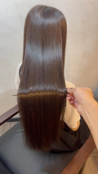 酸性ストレート　髪質改善
リンゴ幹細胞トリートメント 