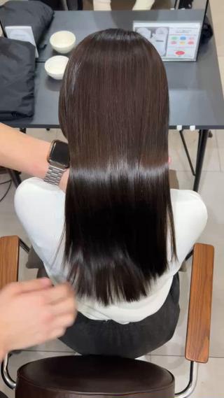 ロング カラー 小澤 一稀のヘアスタイル