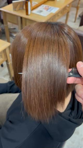 ショート カラー 小澤 一稀のヘアスタイル