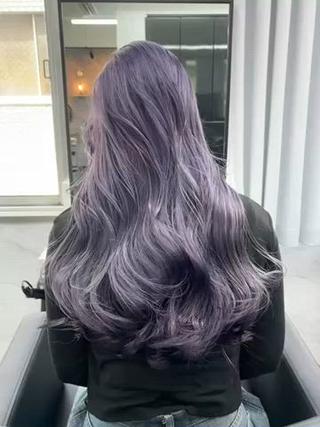 ロング カラー シールエクステ特化 ハイトーン、NANAのヘアスタイル