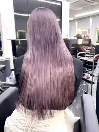 ロング カラー シールエクステ特化 ハイトーン、NANAのヘアスタイル
