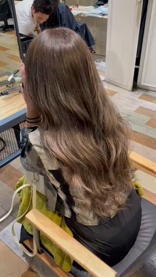 ロング 💜🦋 COCONA🦋💜のヘアスタイル