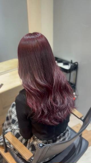 ロング 💜🦋 COCONA🦋💜のヘアスタイル