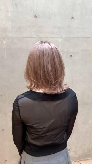 レイヤーボブ＋ラテミルクティーベージュ

 