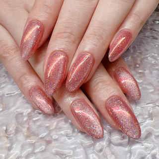 ピンクのミラパにピンクのフラッシュマグ
このフラッシュはマルチカラーのラメなのでキラキラ感めっちゃ可愛かったー♡

白いお肌にすごくお似合いでした！


enoi WP03
ICEGEL 1777 